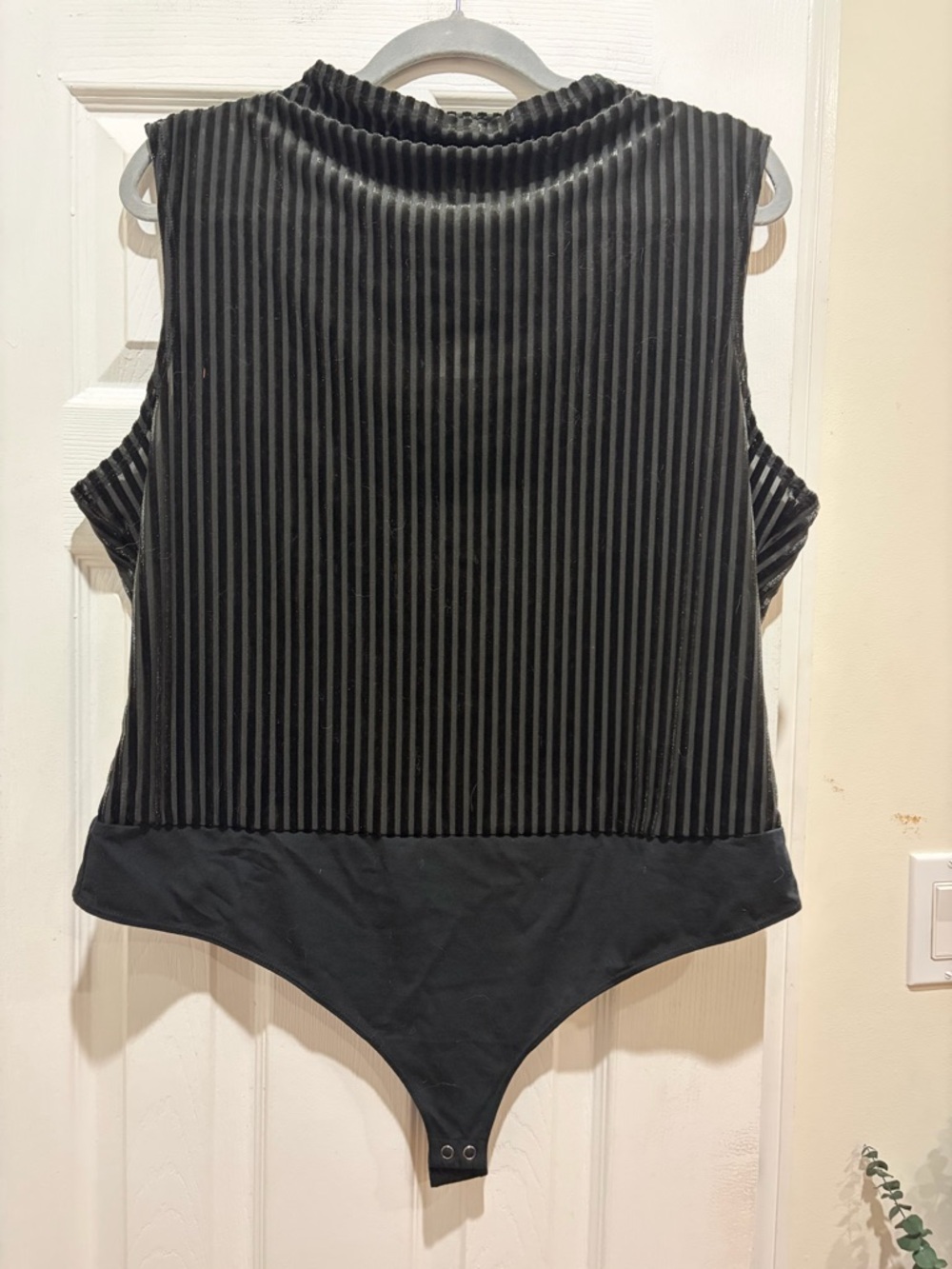 Banana Republic Black Striped Sleeveless Bodysuit